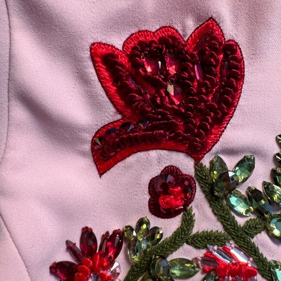 Sachin & Babi Vittoria Gown - Morganite/Ruby Embroidered Floral Gown with cape - Picture 6 of 11